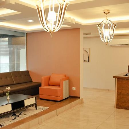 Esquina Residency Hotel Kochi Exterior foto