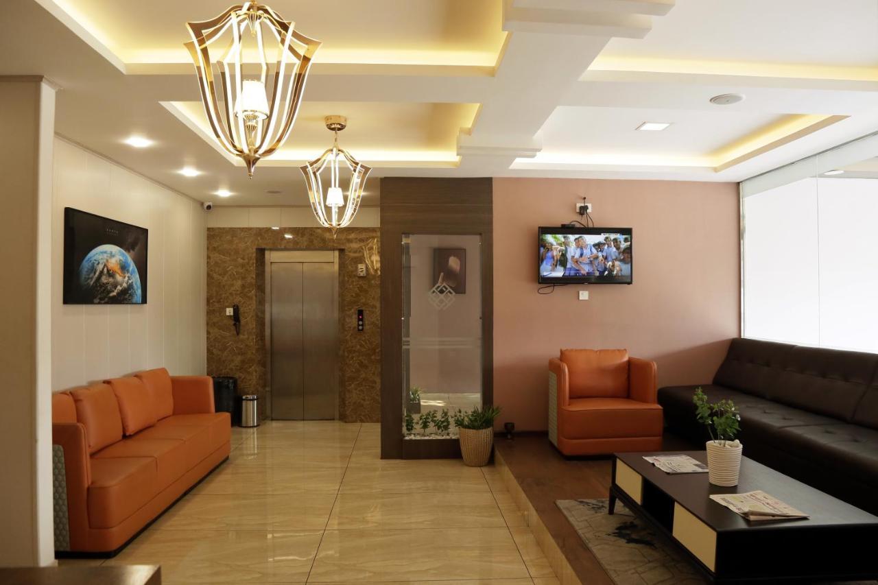 Esquina Residency Hotel Kochi Exterior foto